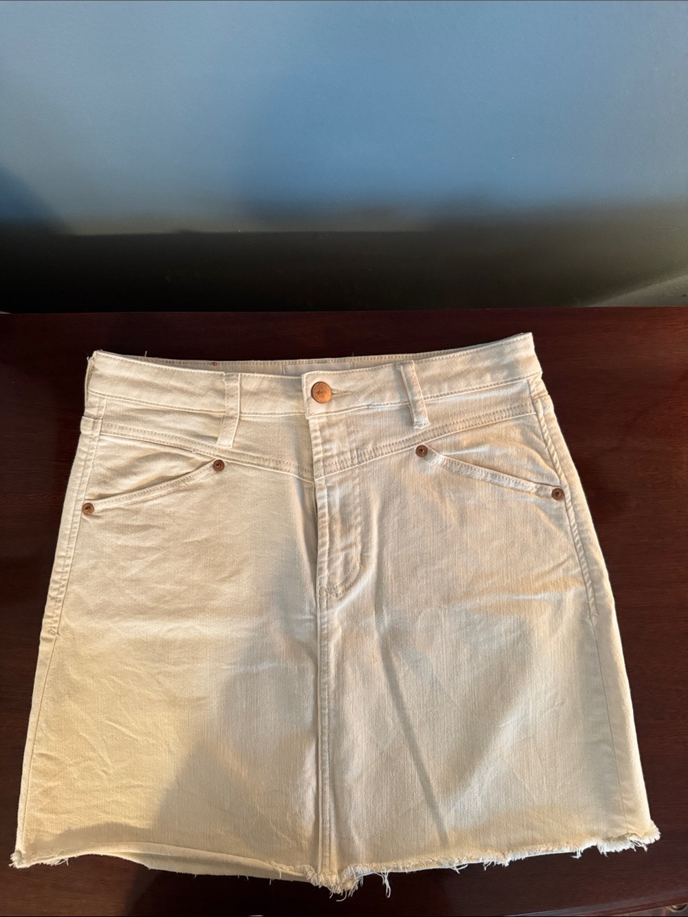 Dear John: Cream Denim Skirt Size 28